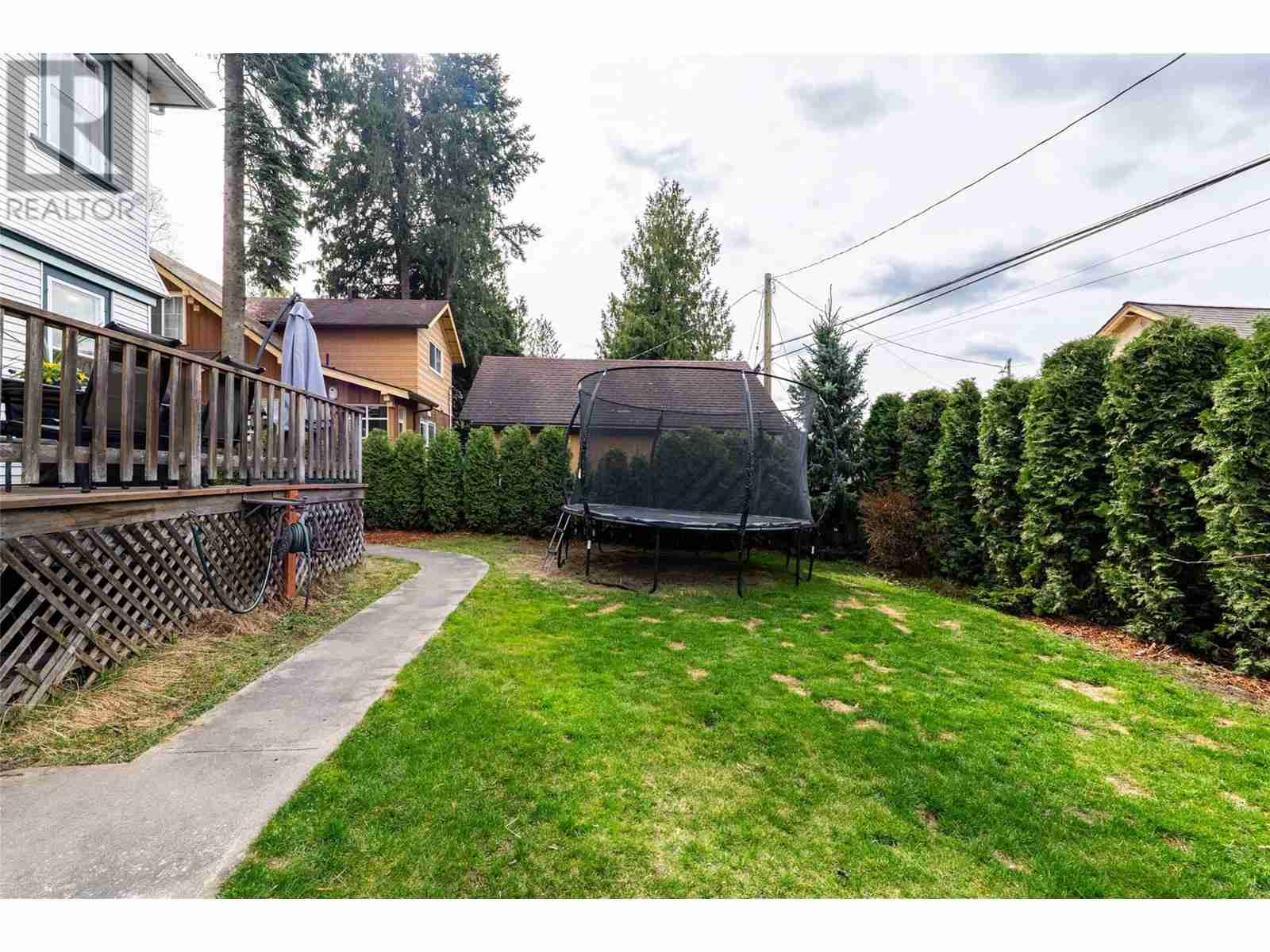 315 SILICA Street Nelson
