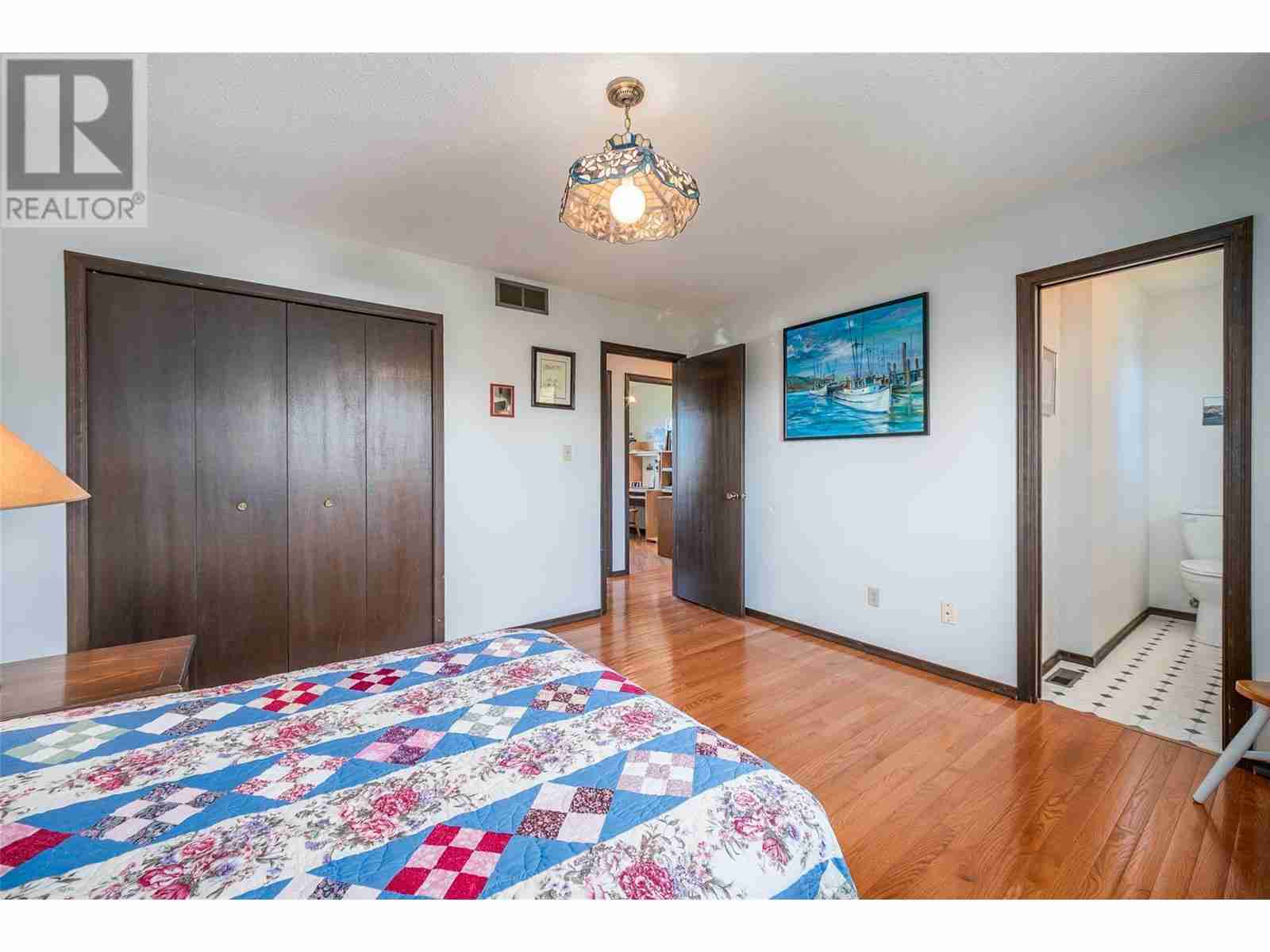 2681 Abbott Street Kelowna South