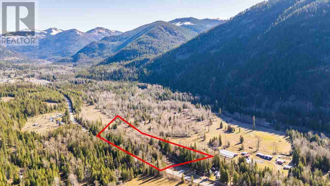 8751 Highway 6 Village of Salmo