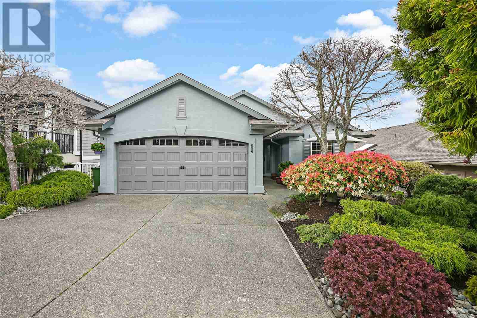 808 Country Club Dr Arbutus Ridge