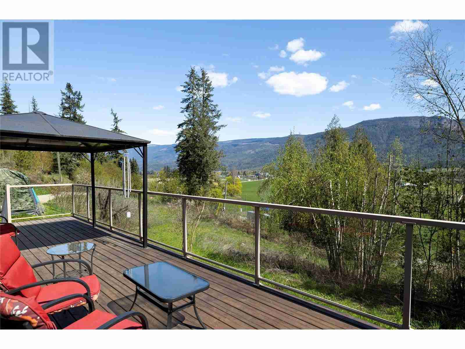 6740 Highway 97A Highway Enderby / Grindrod