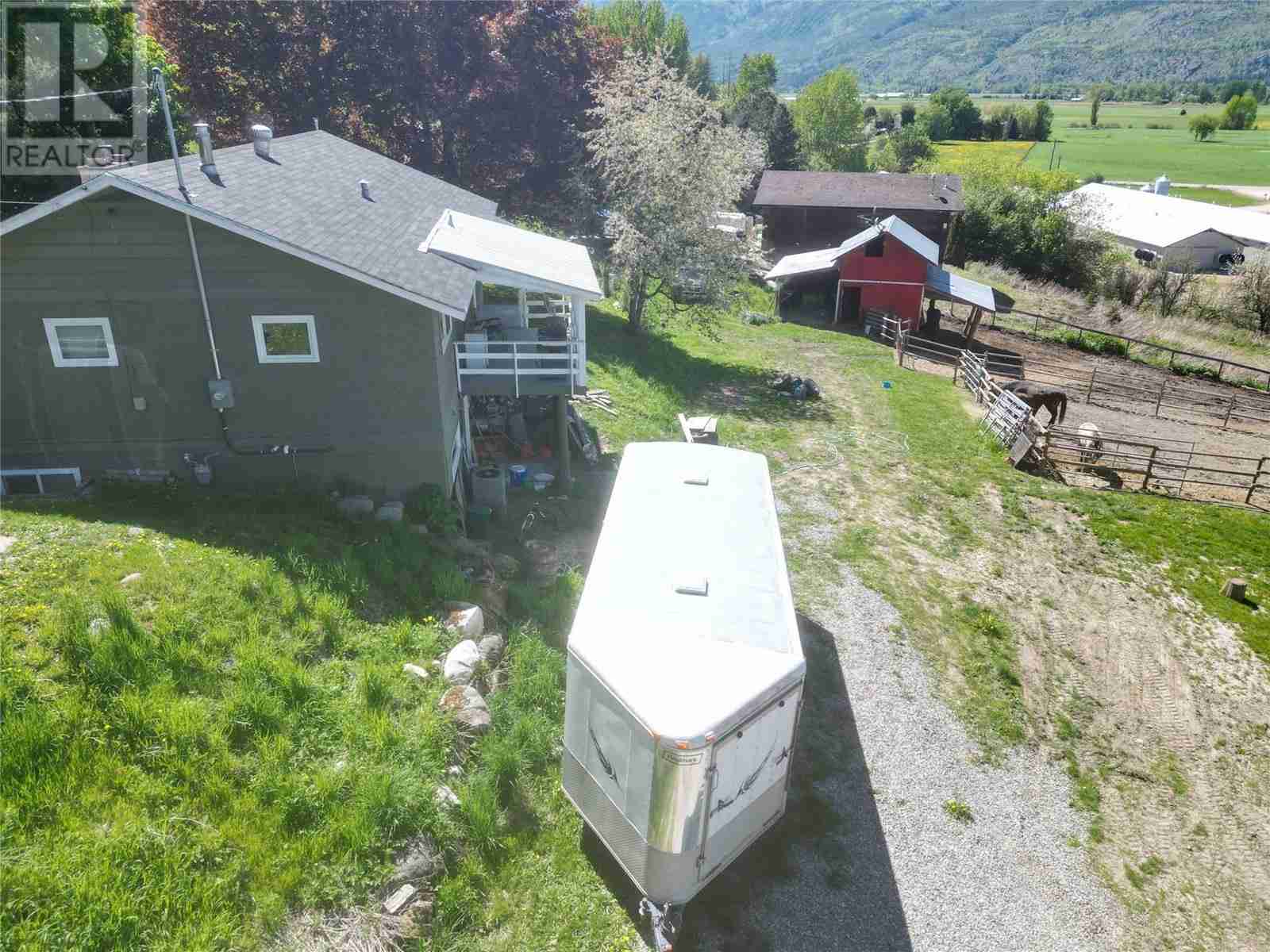2651 Foothill Road SW SW Salmon Arm