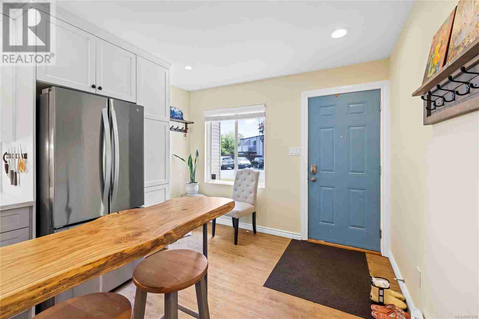 8 444 Bruce Ave Peartree Meadows