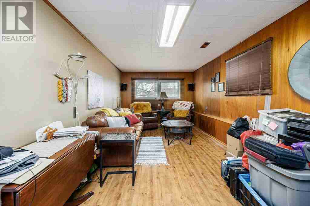 5436 53 Avenue Downtown Lacombe