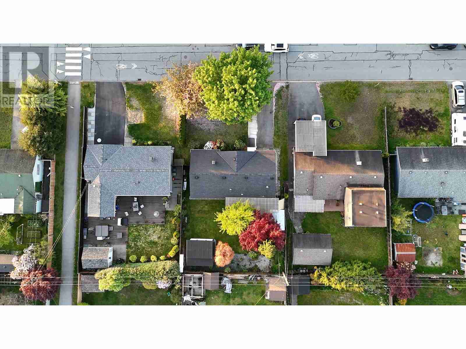 1287 W 15TH STREET