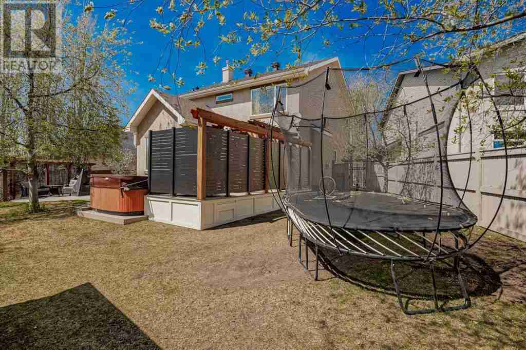 36 Cranleigh Court SE Cranston