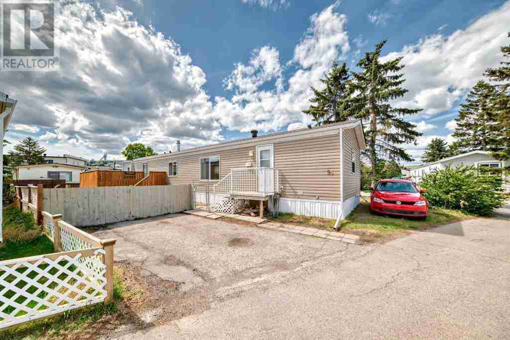 95, 3223 83 Street NW Greenwood/Greenbriar