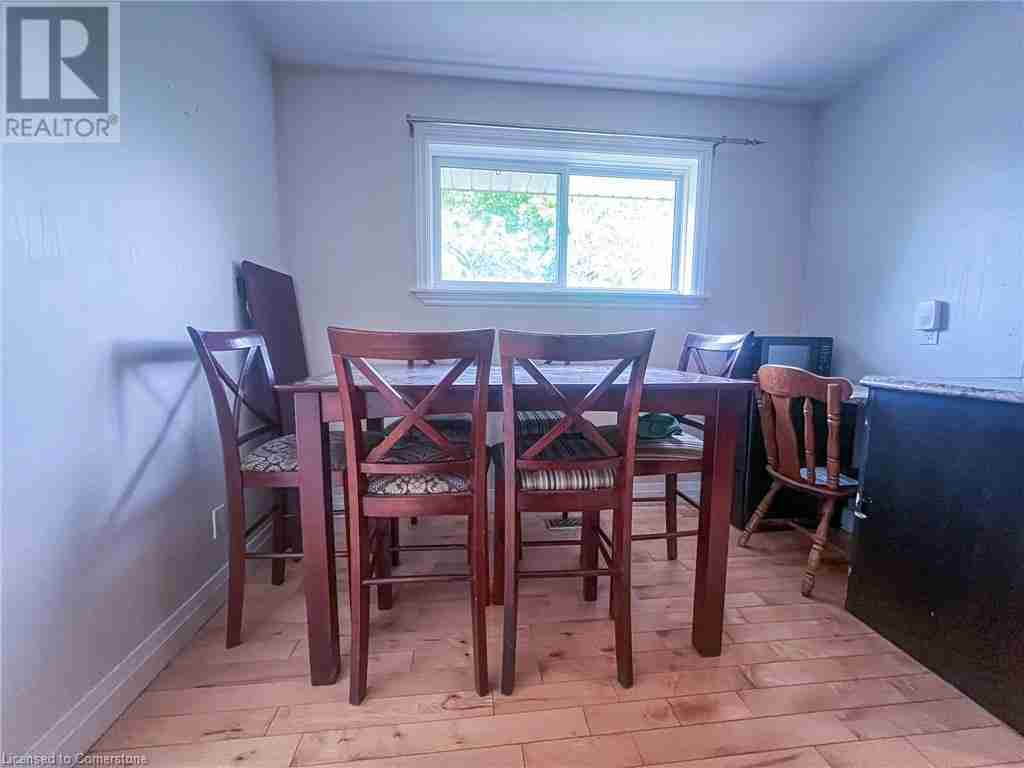 54 AUSTIN Drive Unit# UPPER 421 - Lakeshore/Parkdale