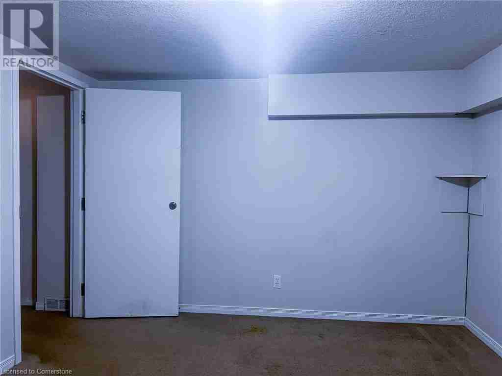 54 AUSTIN Drive Unit# LOWER 421 - Lakeshore/Parkdale
