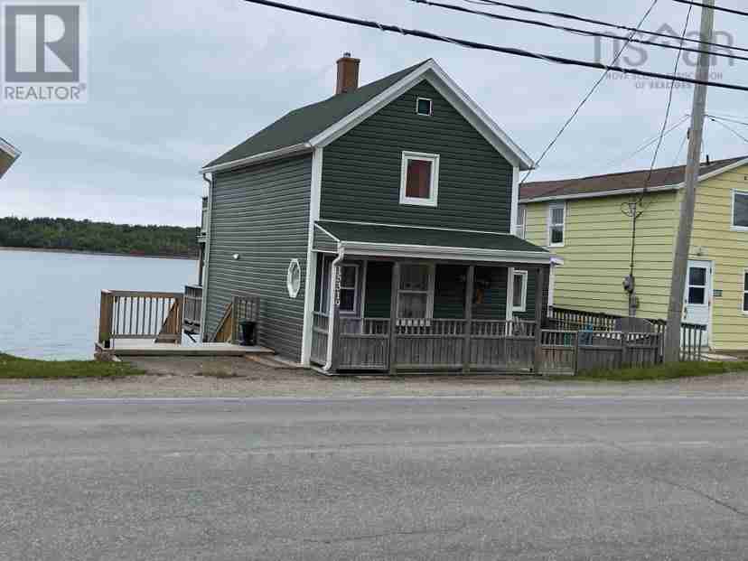 15319 Cabot Trail