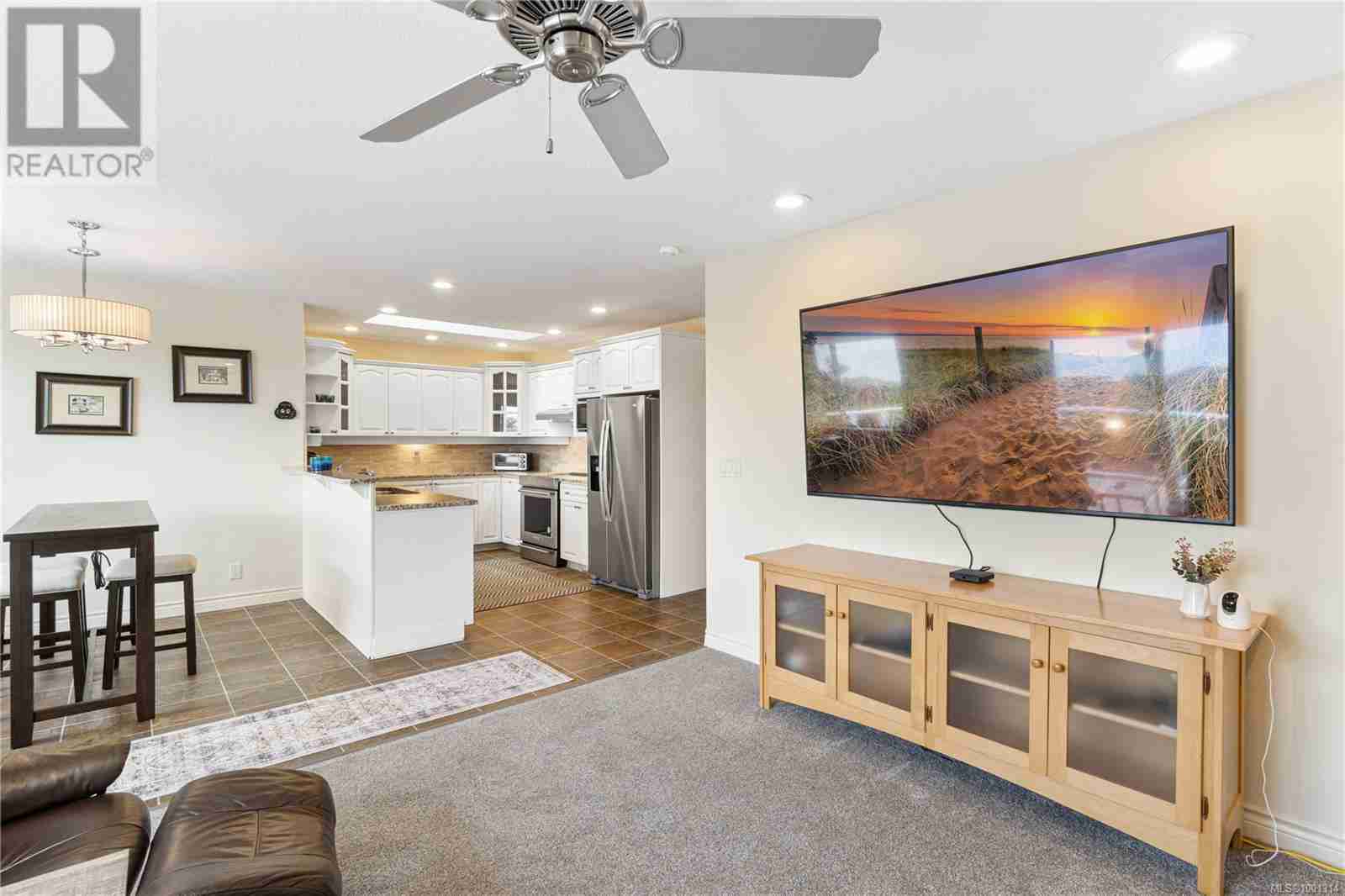 6122 La Marche Pl Eagle Point