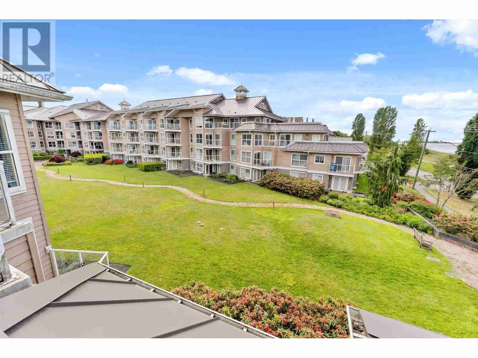 316 5880 DOVER CRESCENT