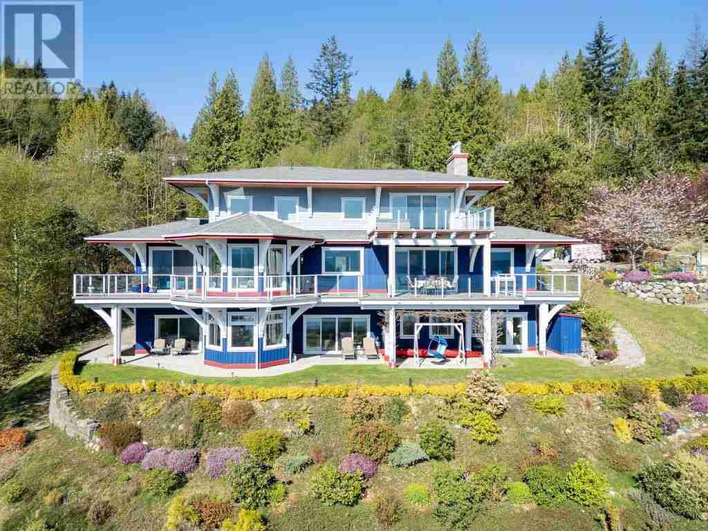 1128 TWIN ISLE DRIVE