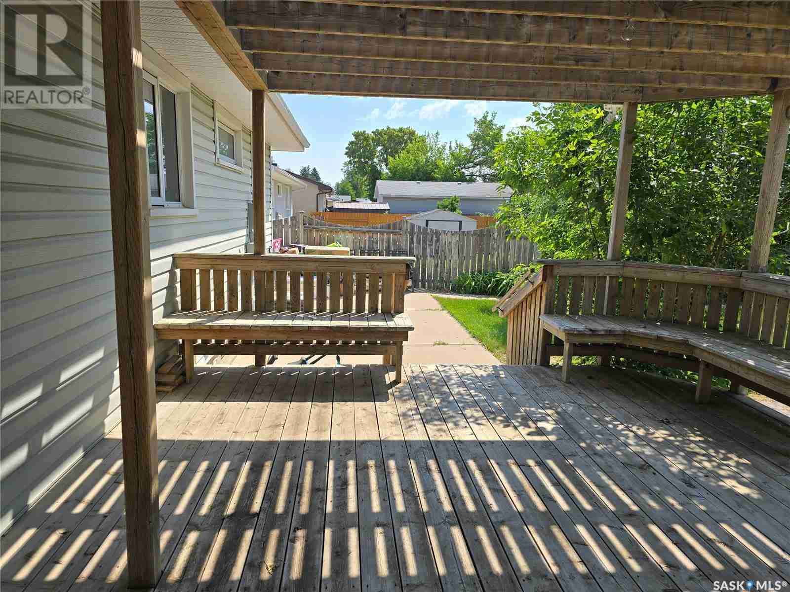 3863 miyo-wâhkôhtowin ROAD Confederation Park