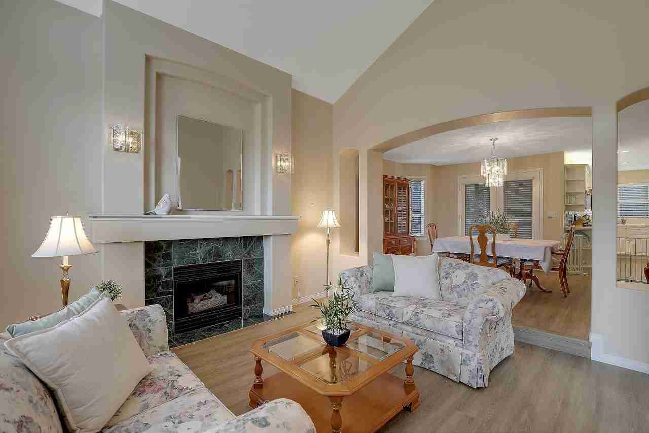 8020 KESTREL COURT