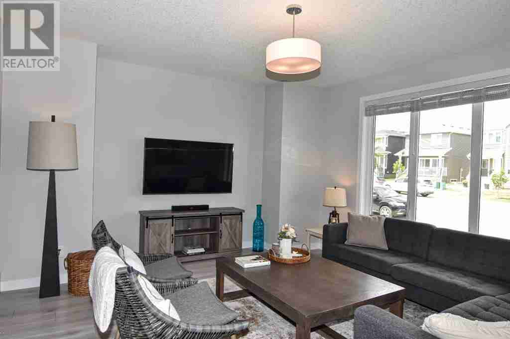 828 WEST LAKEVIEW Drive Chelsea_CH