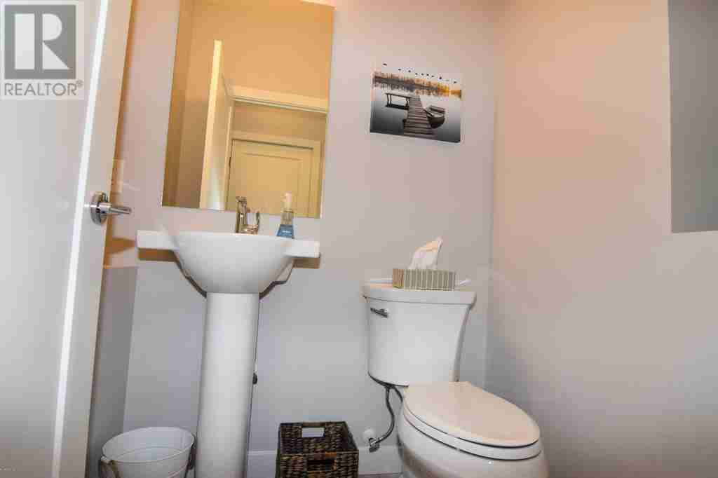 828 WEST LAKEVIEW Drive Chelsea_CH