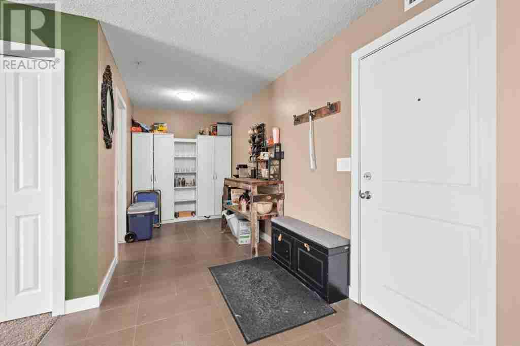 3309, 403 Mackenzie Way SW Downtown