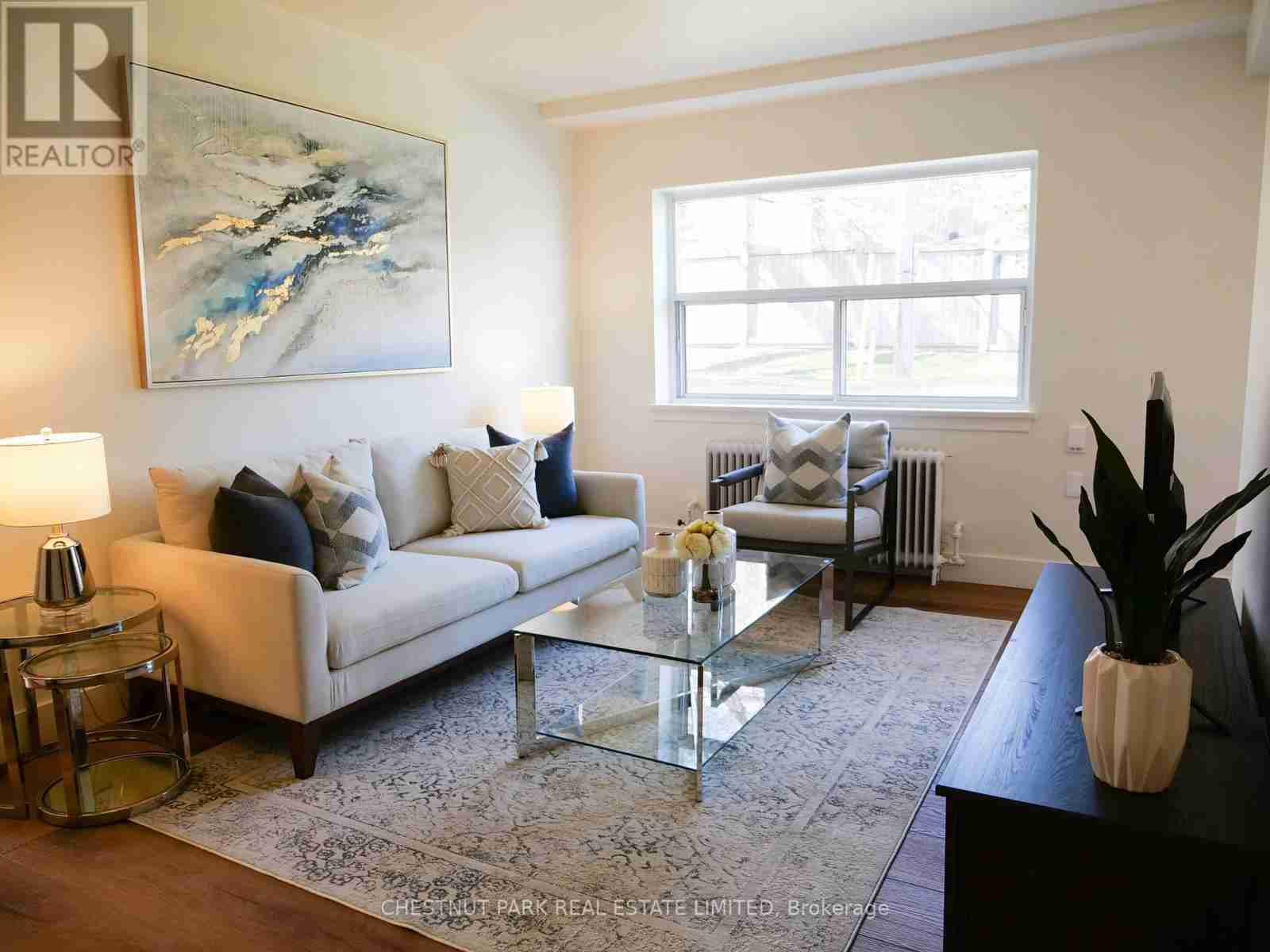 3 - 4 WINGREEN COURT