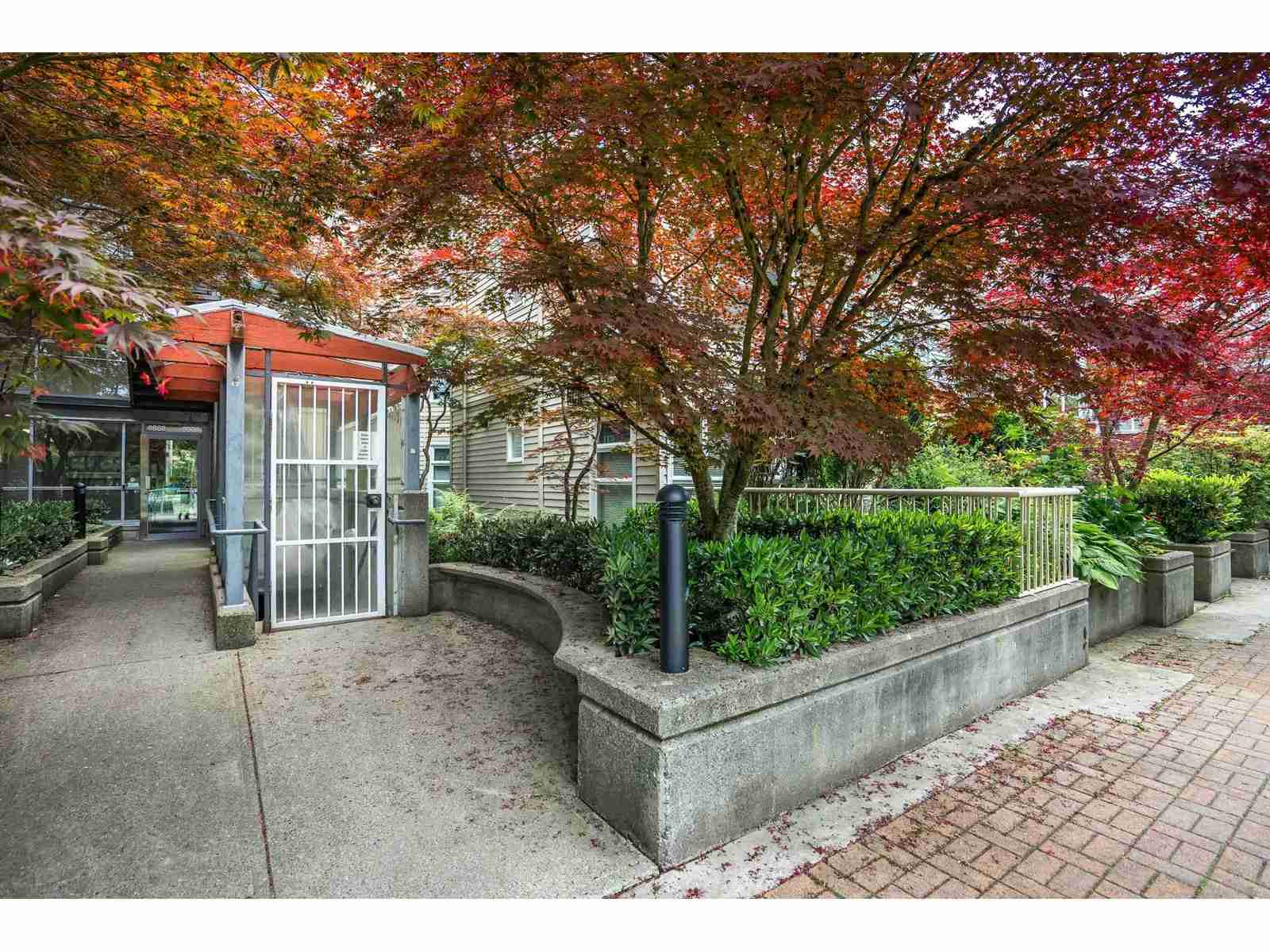 B204 9866 WHALLEY BOULEVARD