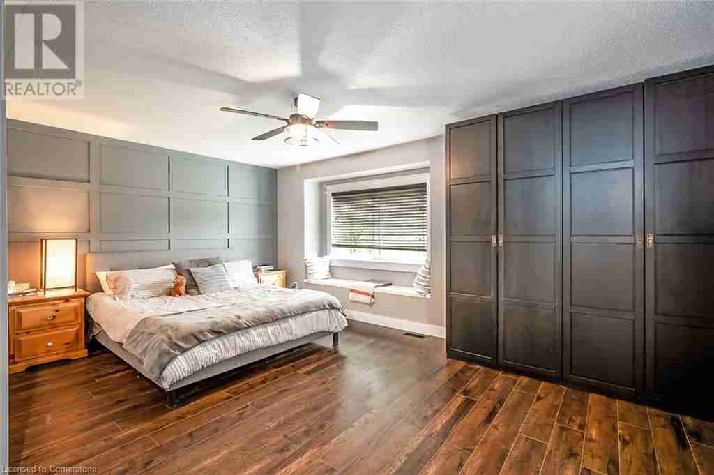 2214 KENNETH Crescent 352 - Orchard