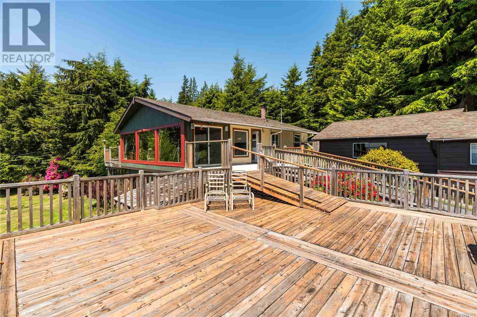 2623 Seaside Dr Sheringham Pnt