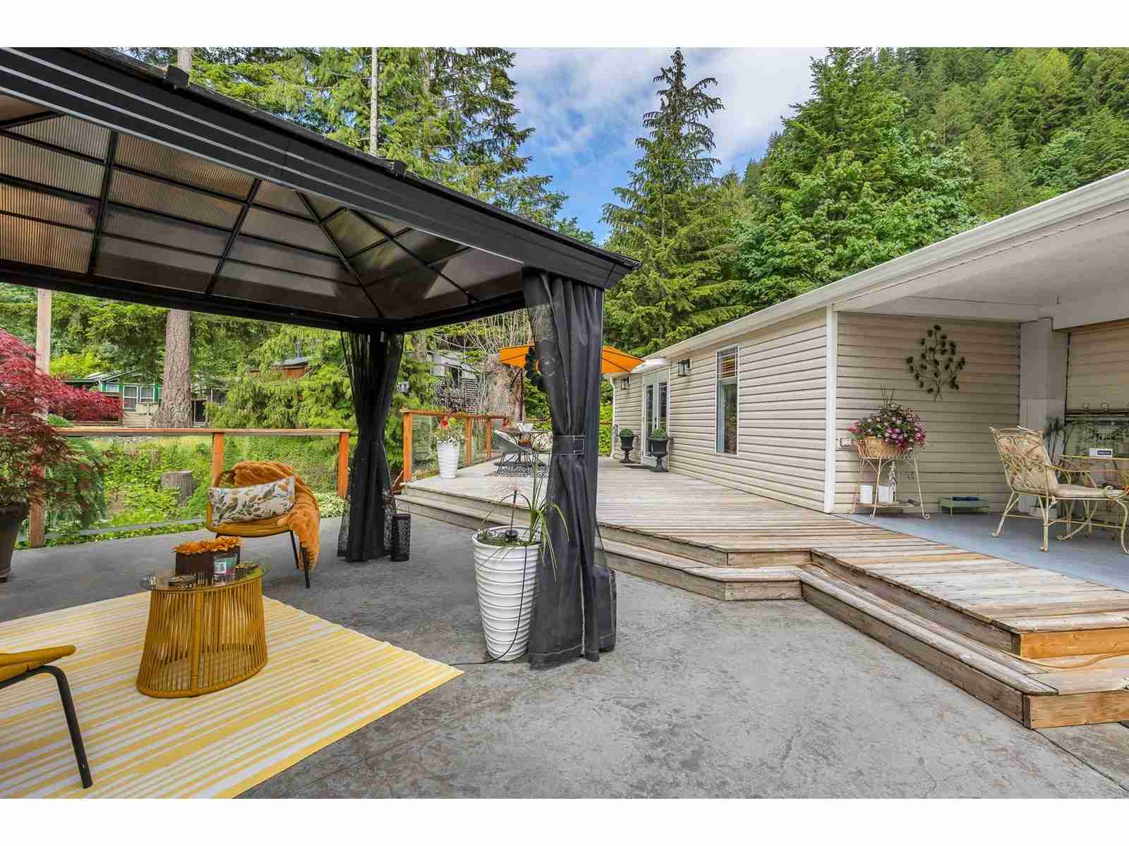 19 1650 COLUMBIA VALLEY ROAD|Columbia Valley