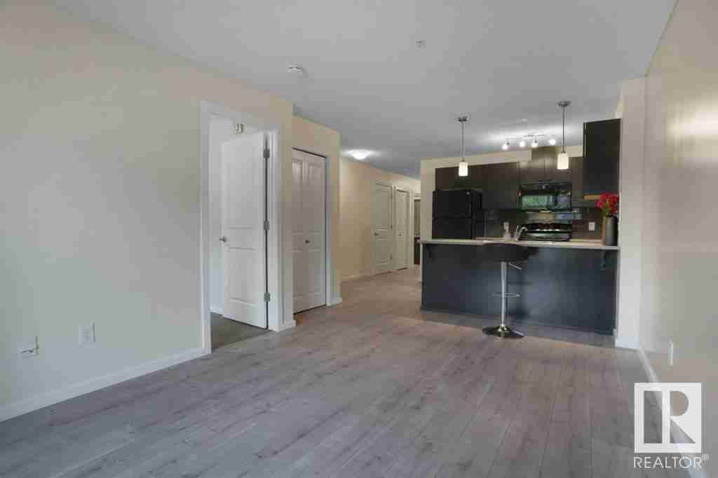#123 504 ALBANY WY NW NW Albany