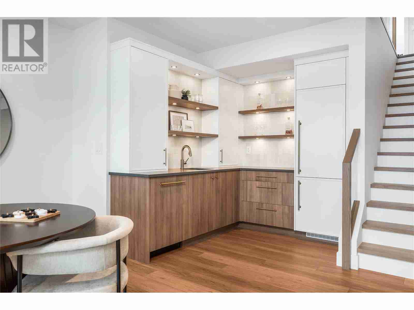 4017 Sunstone Street Westbank Centre