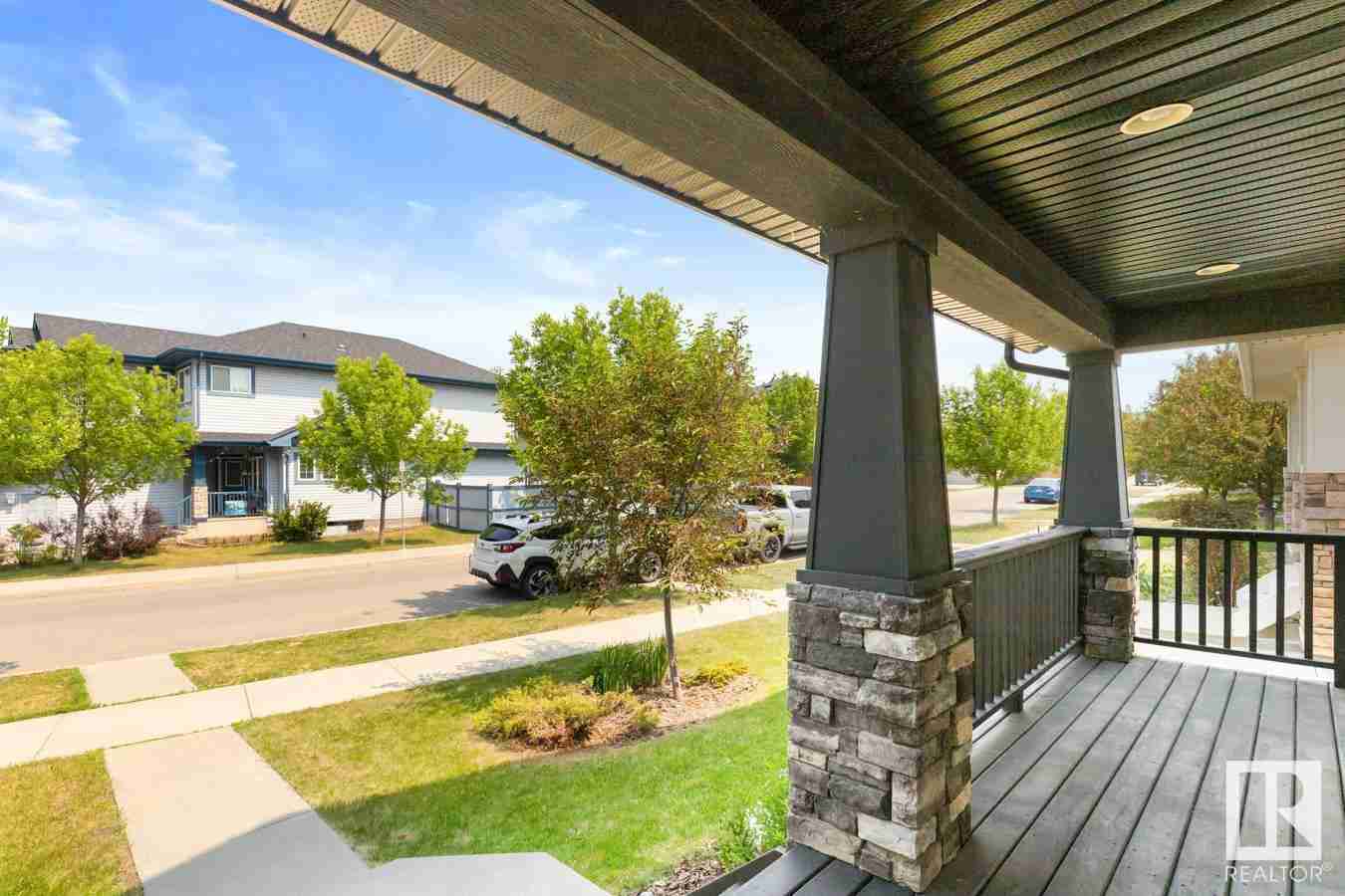 5229 2A AV SW Charlesworth