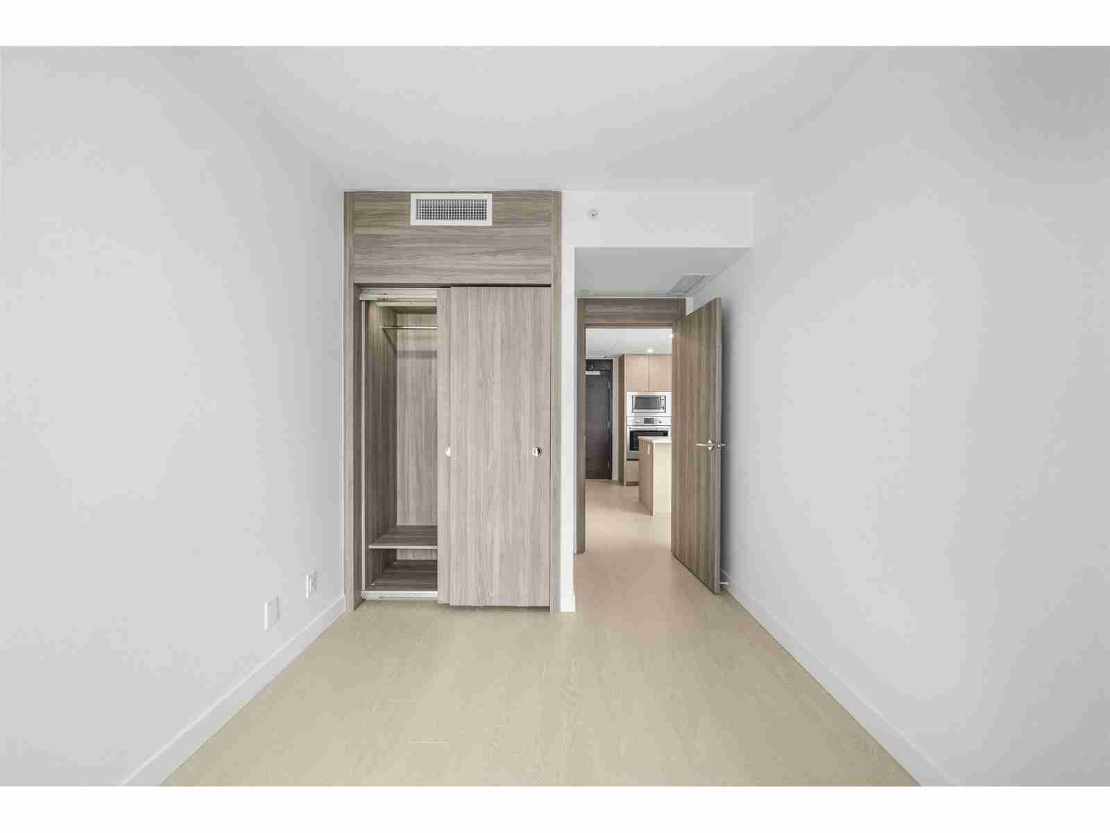 2208 13768 100TH AVENUE