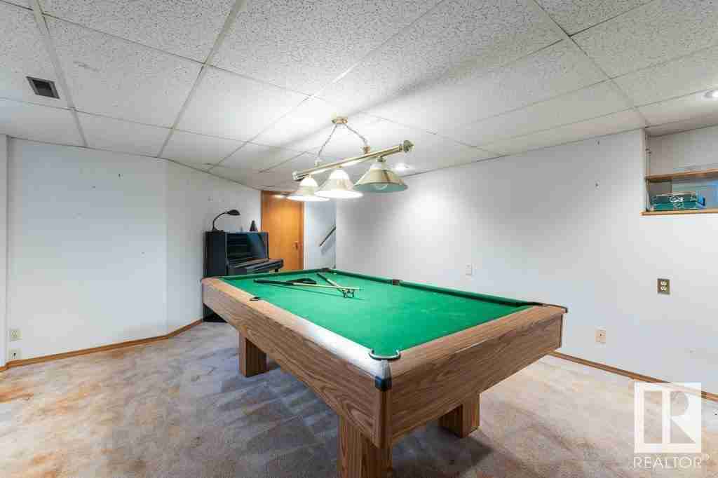 76 DEANE CR Deer Ridge (St. Albert)