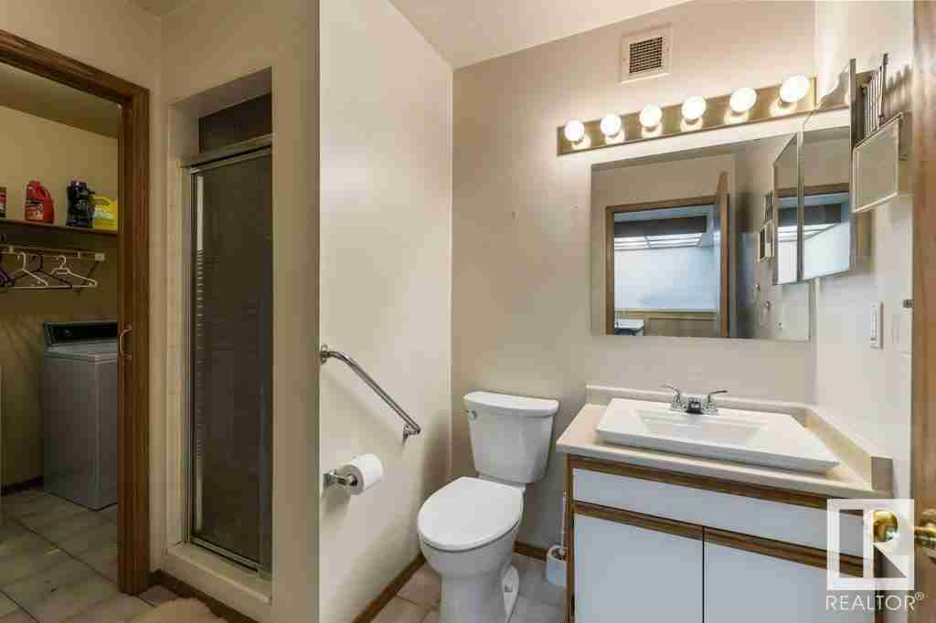 76 DEANE CR Deer Ridge (St. Albert)