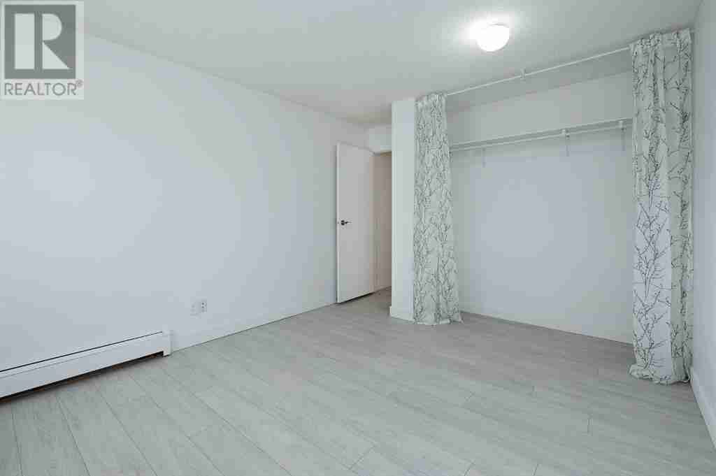12, 3012 Edenwold Heights NW Edgemont