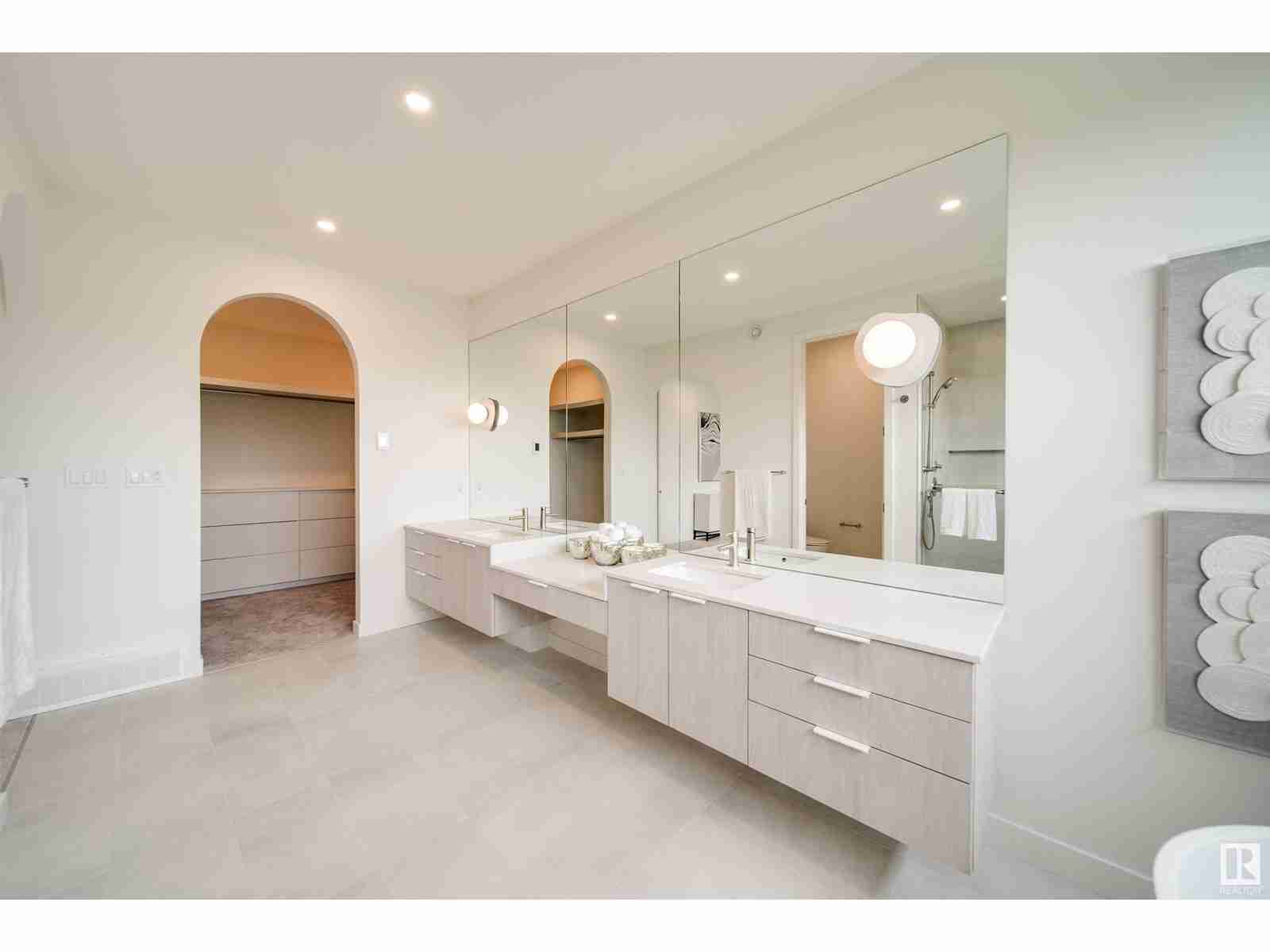 #6 6090 Crawford DR SW Chappelle Area