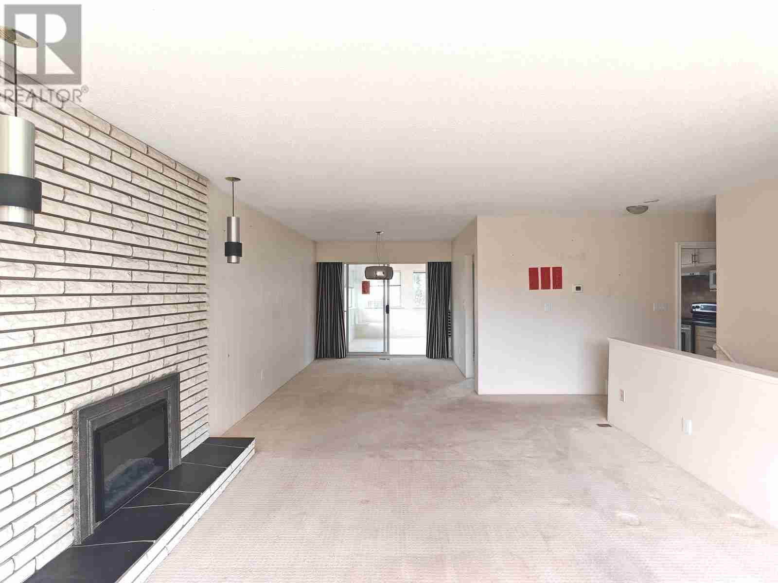 6060 OTTER PLACE