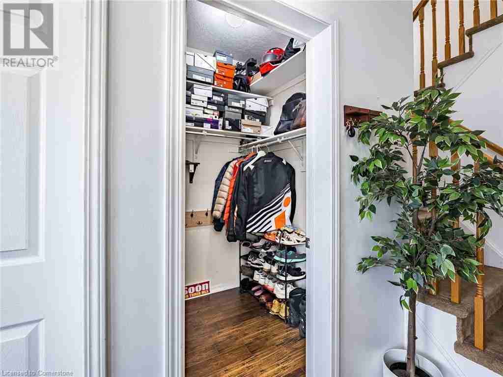 107 NORWICH Road 554 - Breslau/Bloomingdale/Maryhill