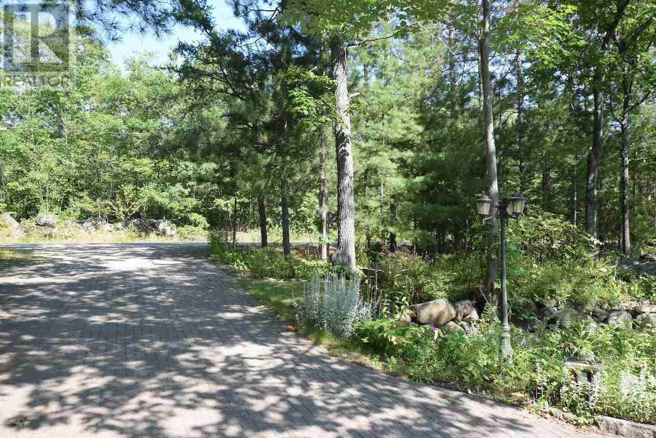 9 Kennedy RD