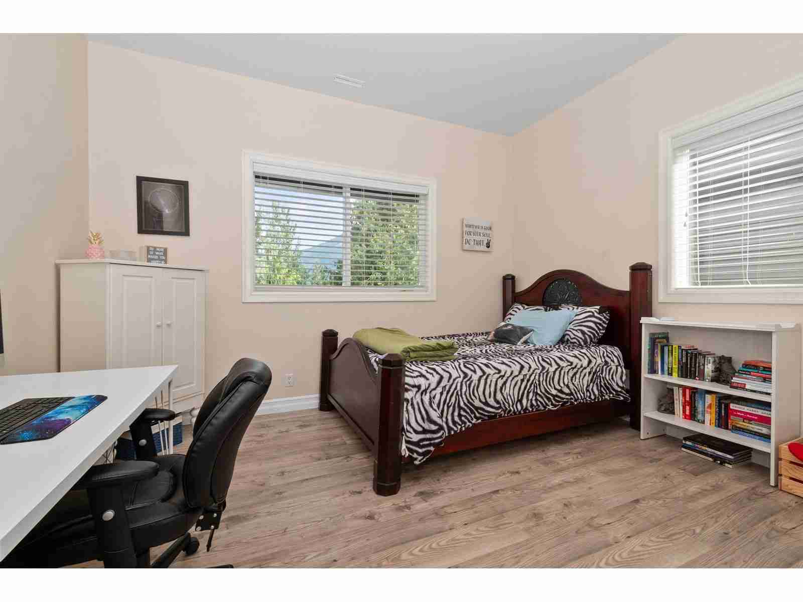 24 45957 SHERWOOD DRIVE|Promontory
