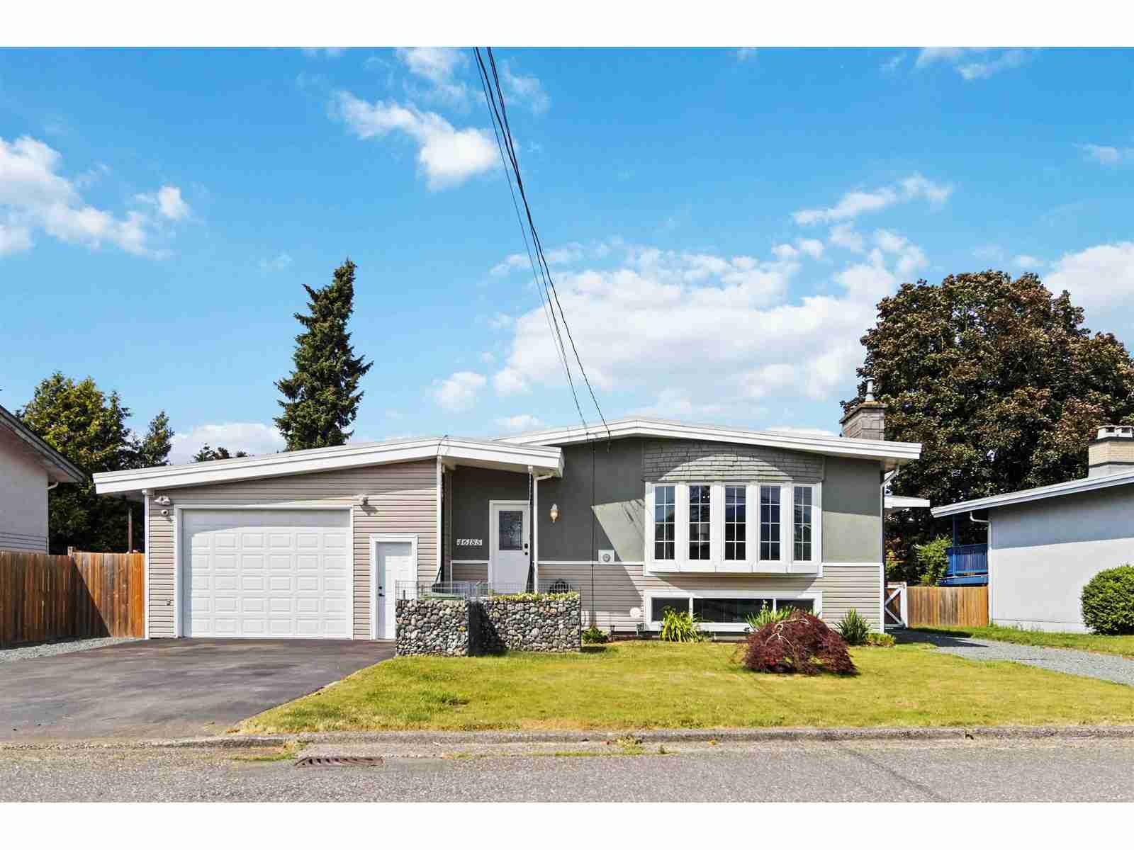 46185 LARCH AVENUE|Chilliwack Proper South