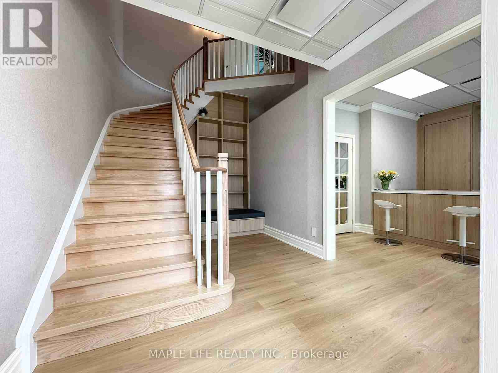 5-B - 30 WERTHEIM COURT