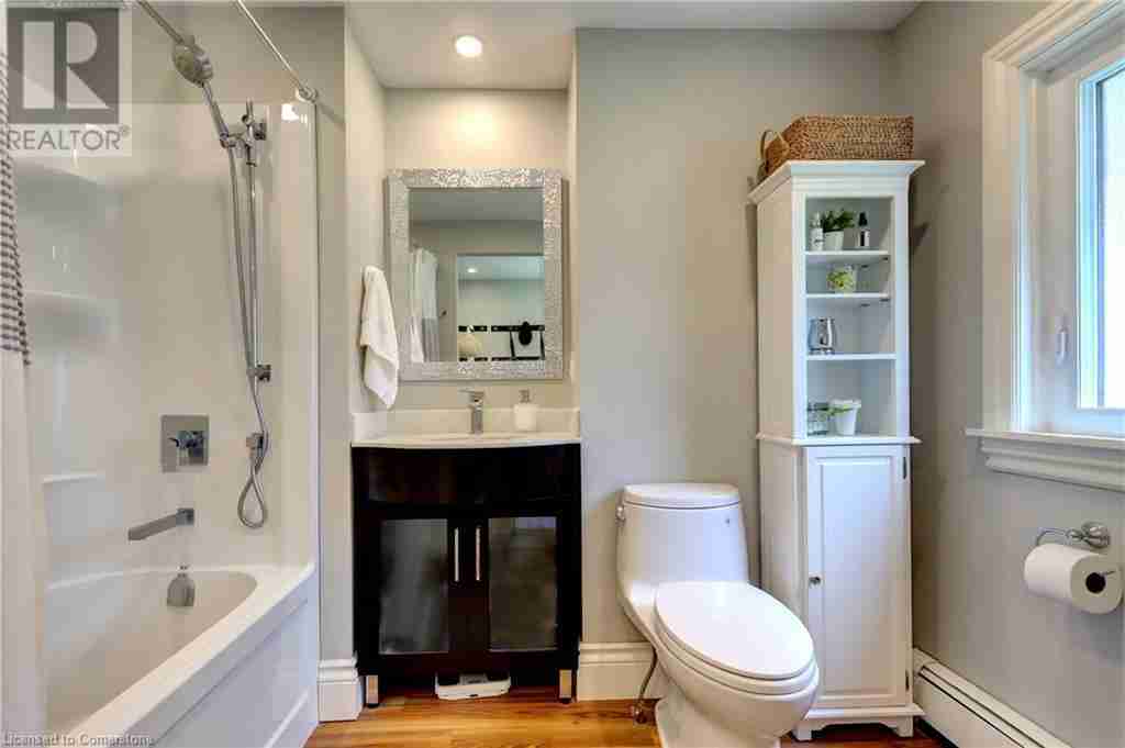 4 STEWARTTOWN Road 1050 - Stewarttown
