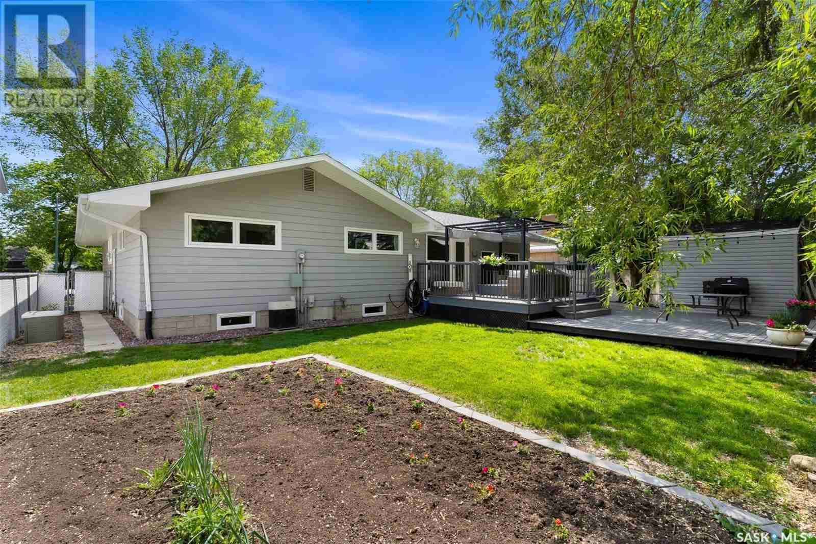 72 Tibbits ROAD Albert Park