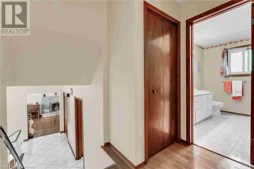 1340 REGIONAL RD 24 664 - Fenwick