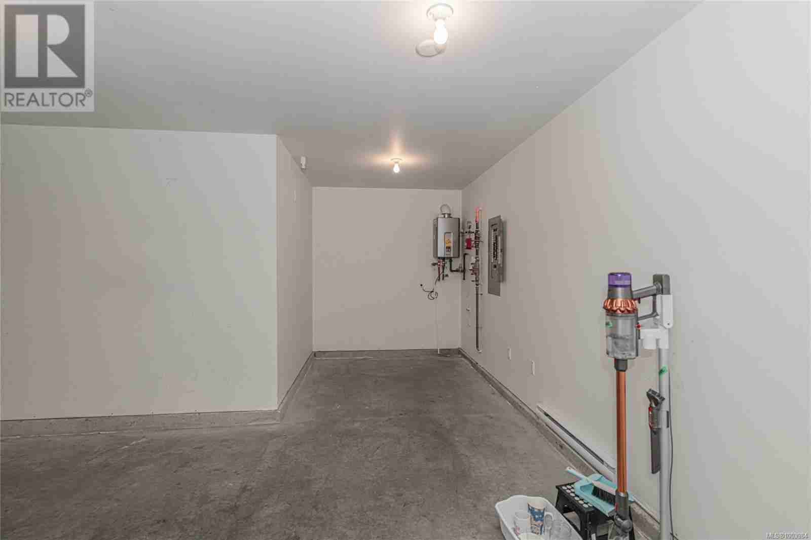 2693 Traverse Terr Atkins