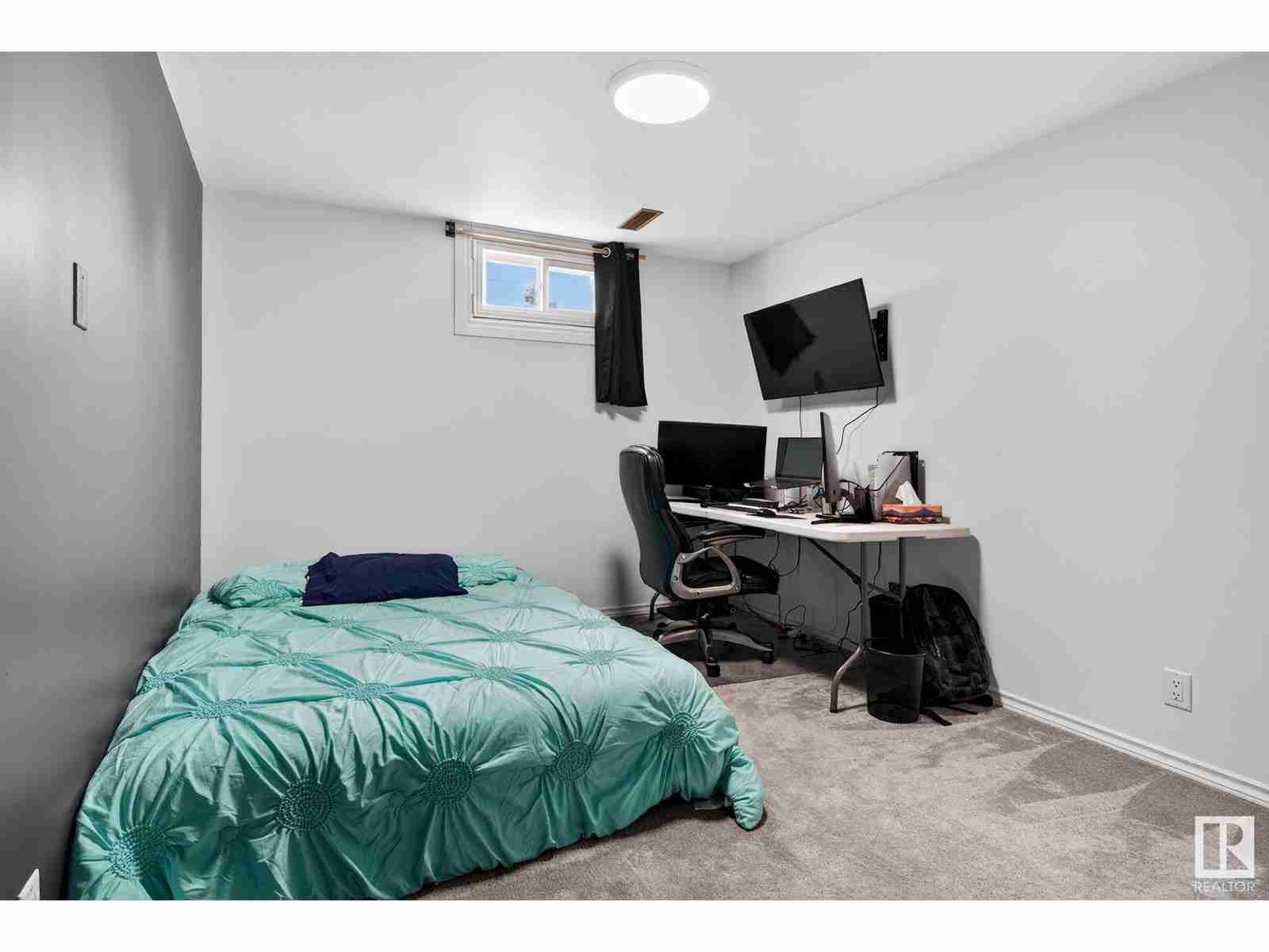 5931 149 AV NW Mcleod