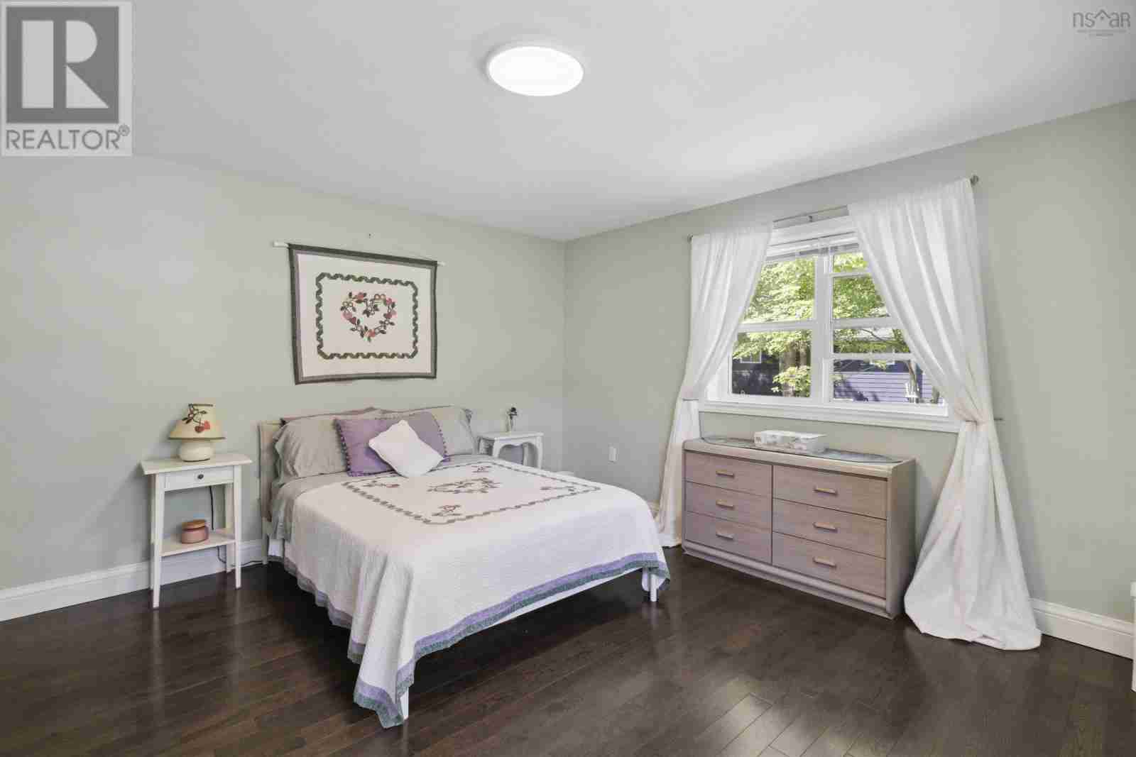 1060 Montague Road