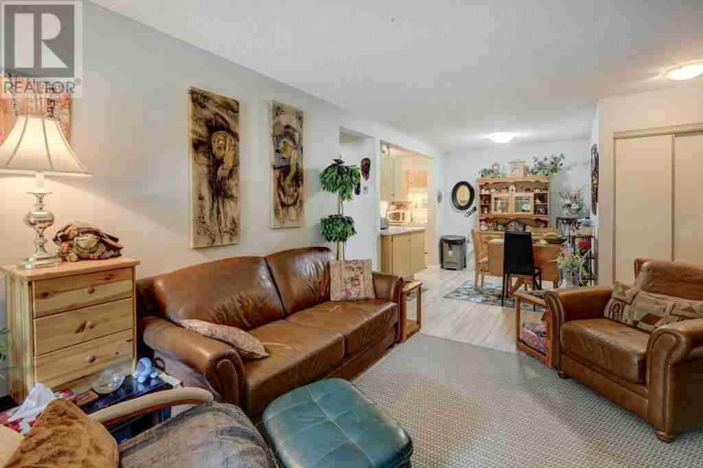 106A, 7301 4A Street SW Kingsland