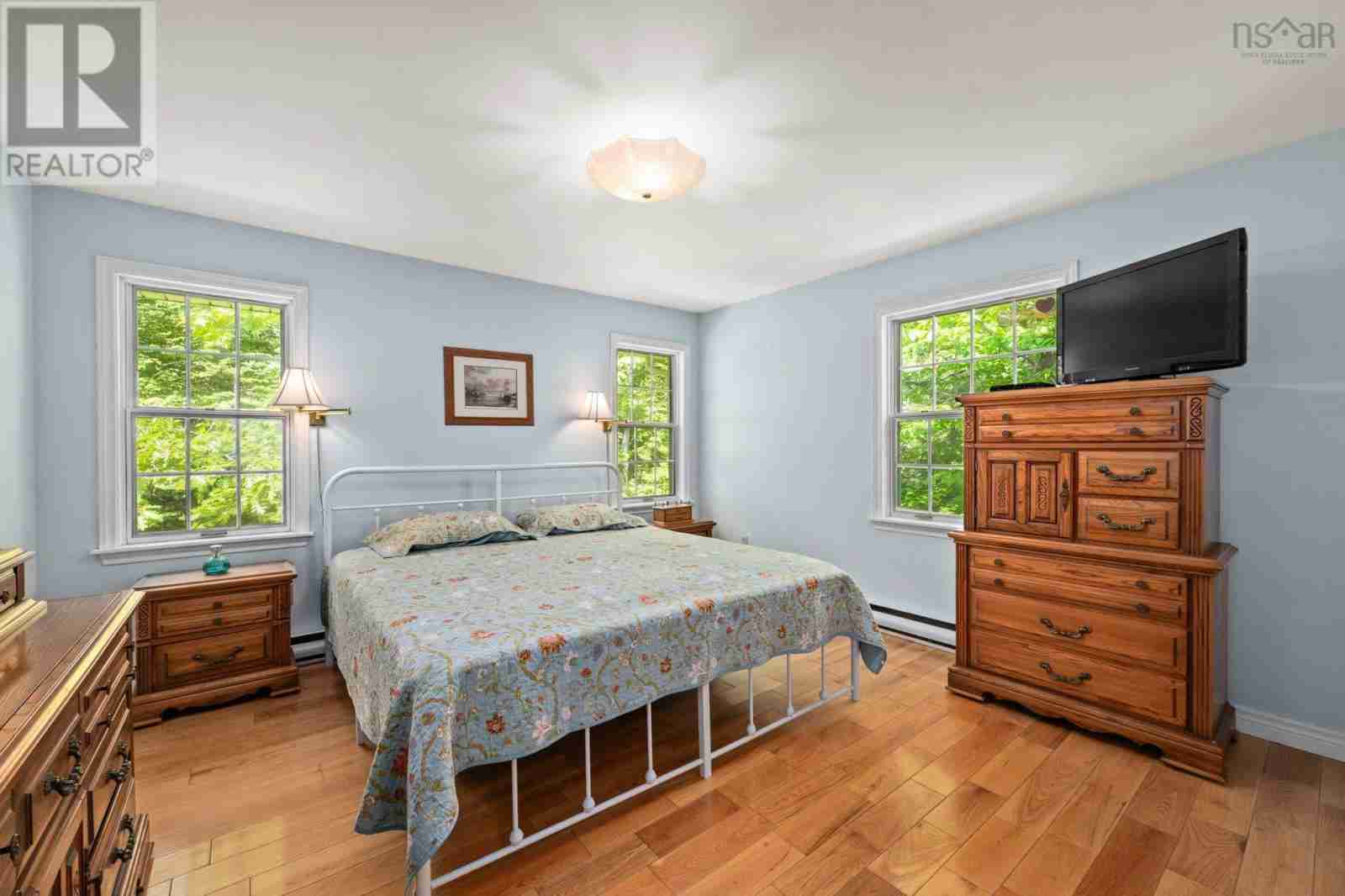 1 Cedarwood Court