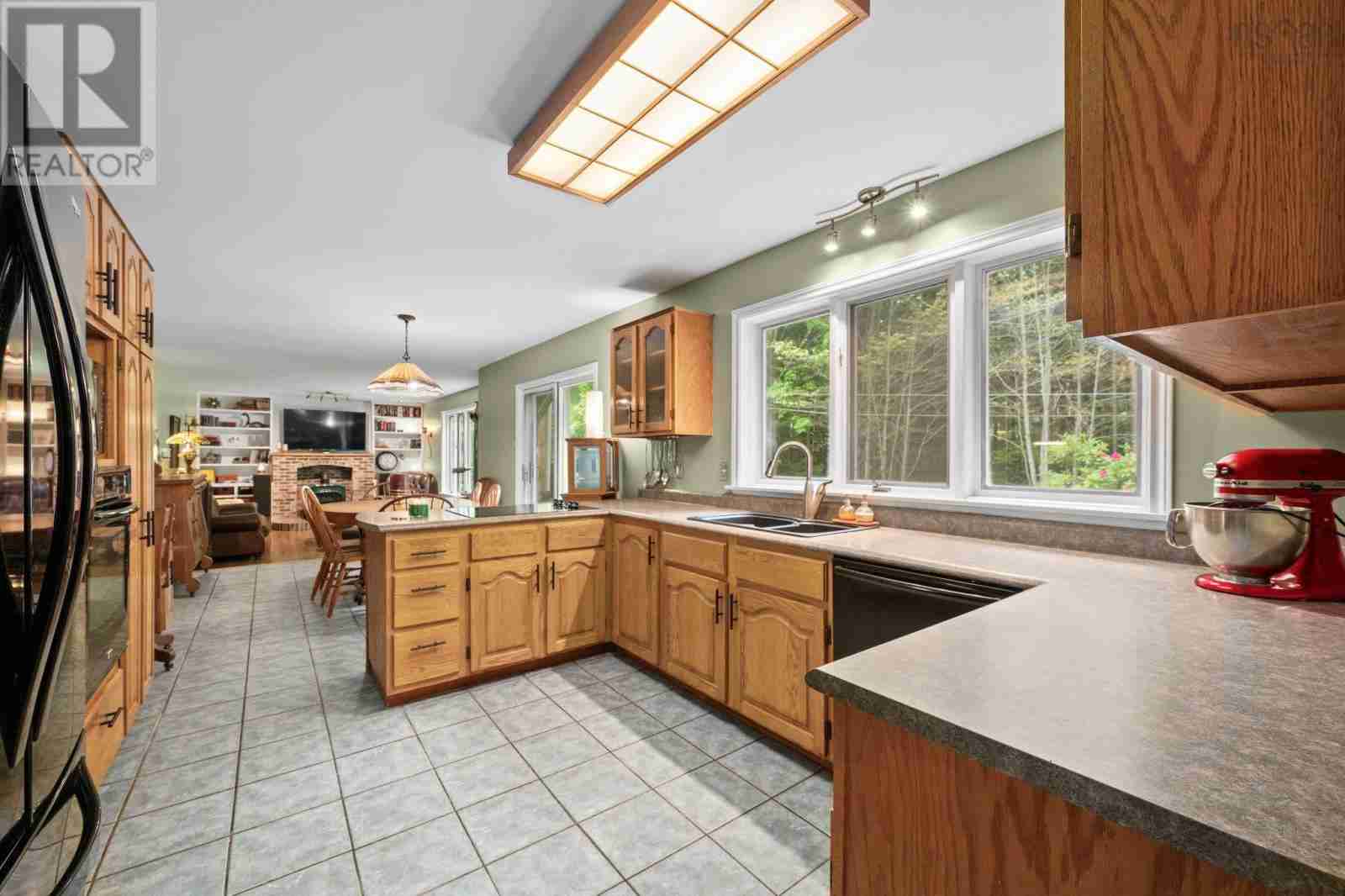 1 Cedarwood Court